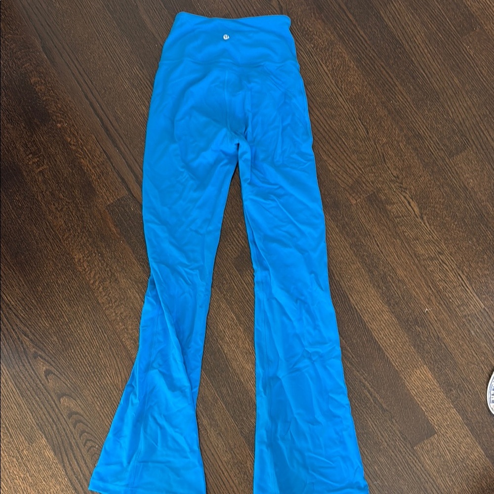 Lululemon poolside blue flare leggings